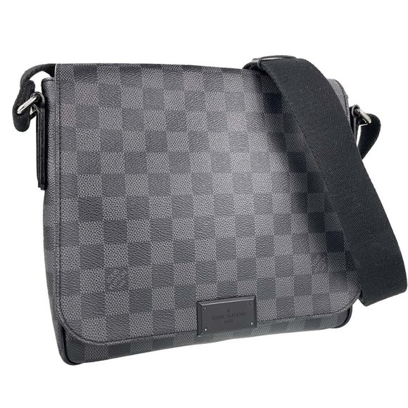 District PM Graphite Leather Black Shoulder Bag - Picture 1 of 10